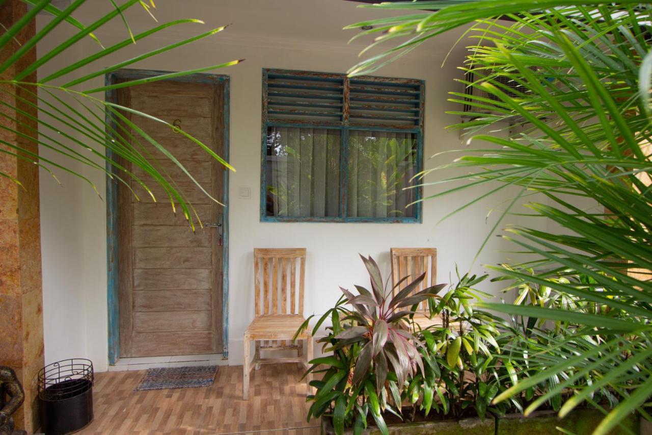 Bali Komang Guest House Sanur Экстерьер фото