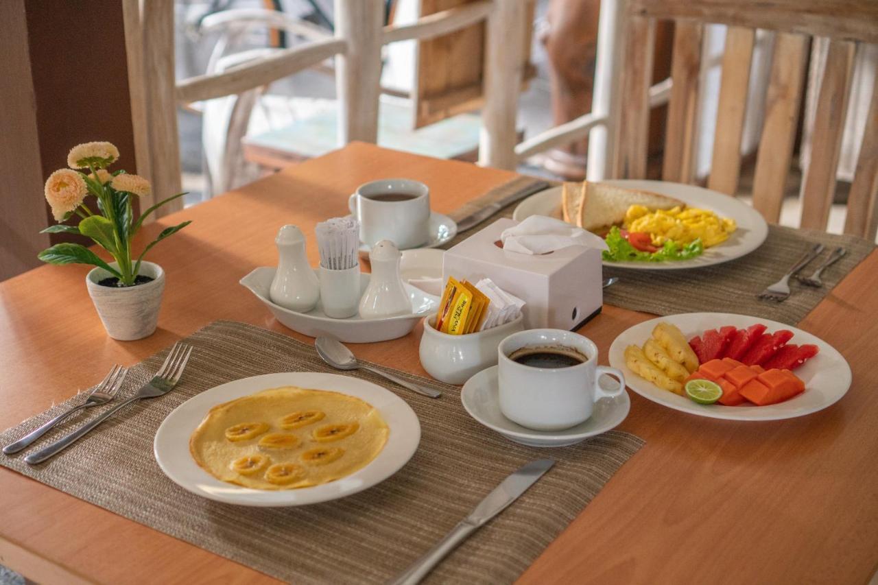 Bali Komang Guest House Sanur Экстерьер фото